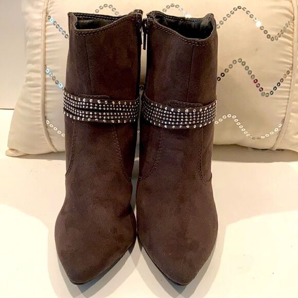 Ann Marino Ankle Booties 6 new - Picture 6 of 10